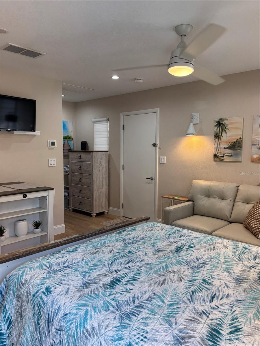 PELICAN GARDENS - Residential