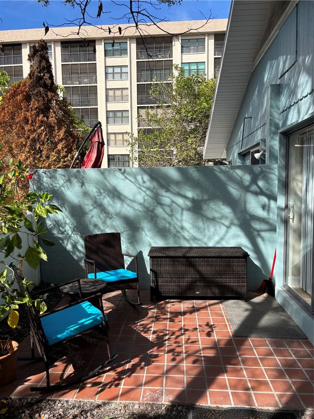 Photo of 170 Roosevelt Drive #5, Sarasota, FL 34236 (MLS # A4651143)
