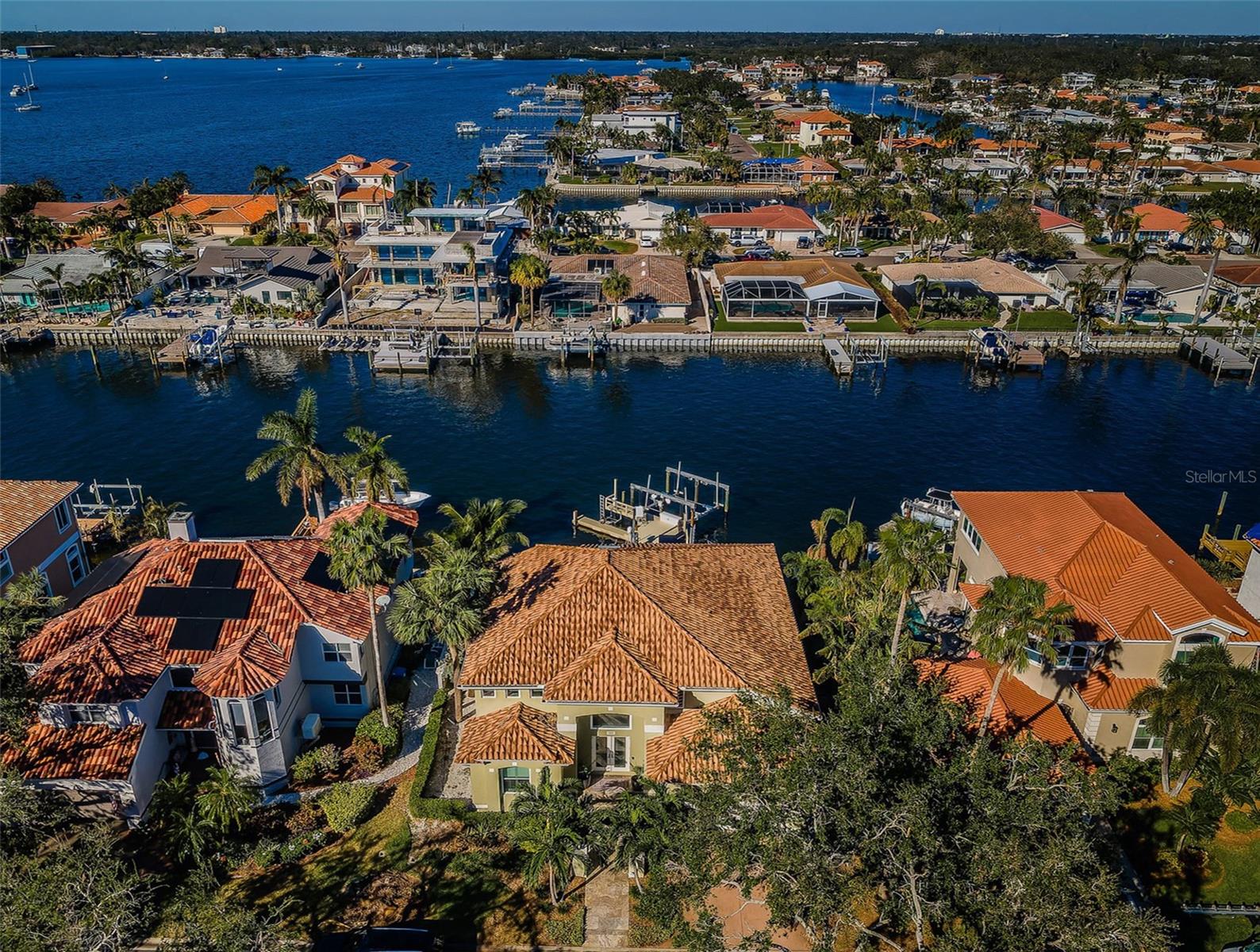 DOLPHIN CAY-PHASE 1 - Residential