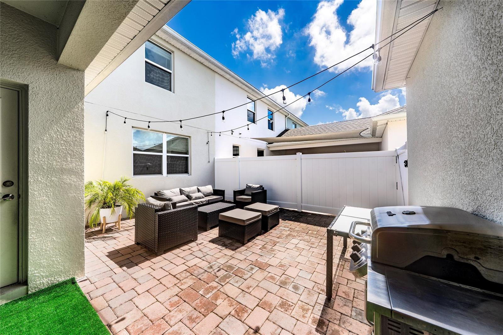 STOREY PK-PH 5 - Residential