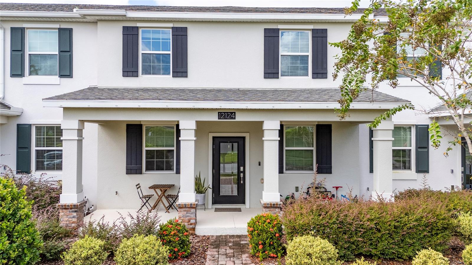 STOREY PK-PH 5 - Residential