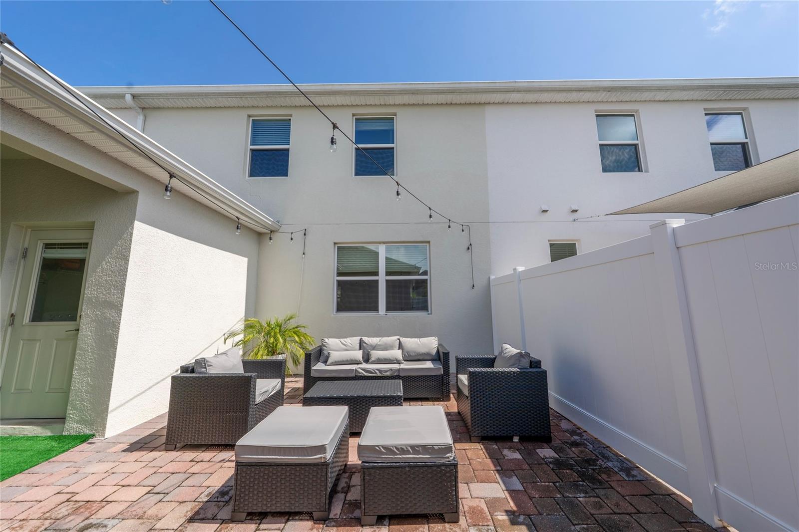 STOREY PK-PH 5 - Residential