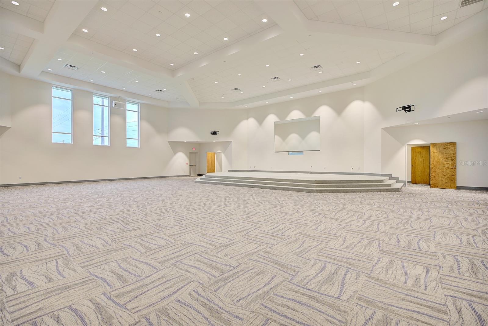 MAXCY PKWY SUB - Commercial Sale