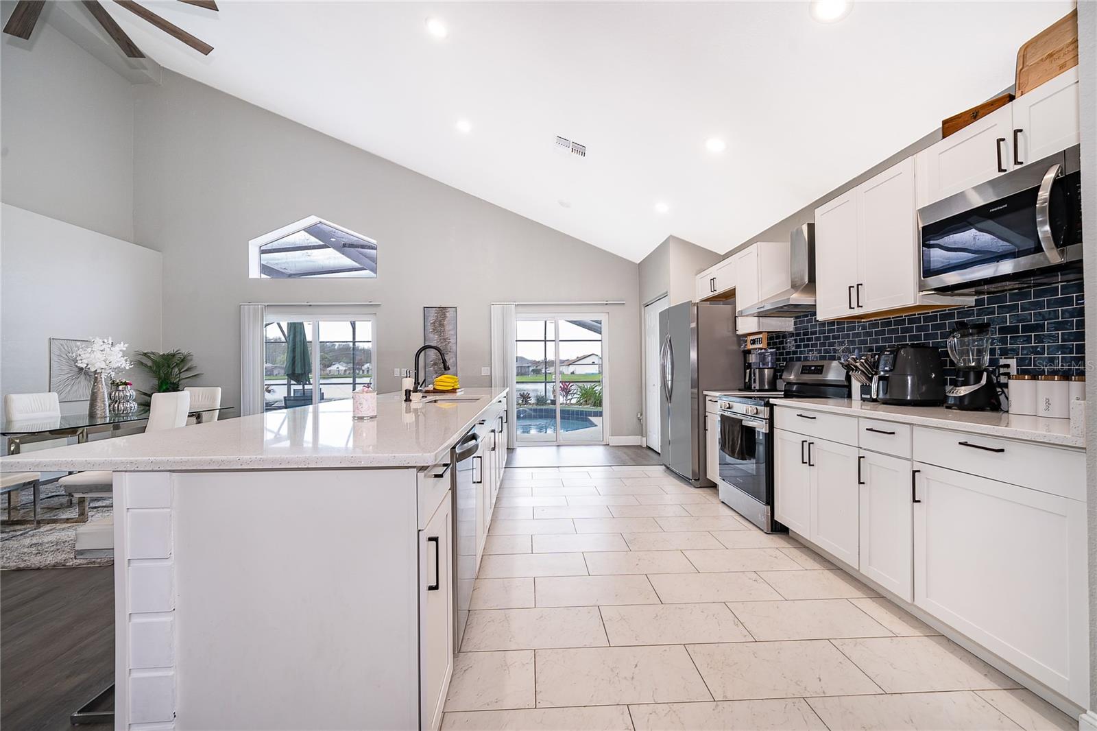 BRIDGEWATER - Residential