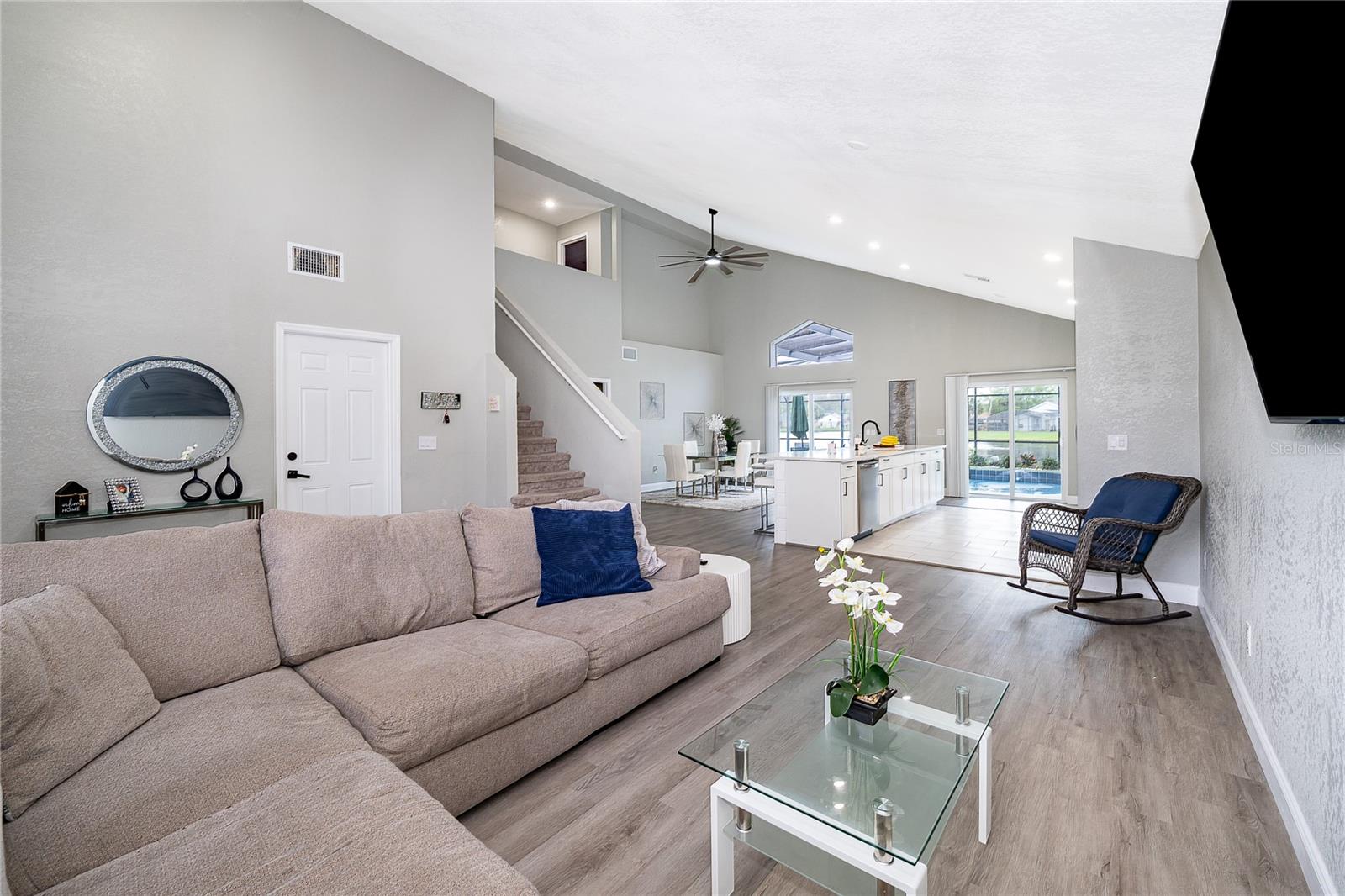 BRIDGEWATER - Residential