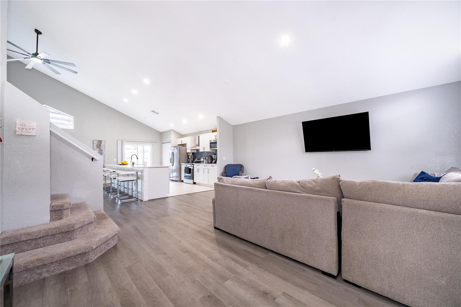 BRIDGEWATER - Residential