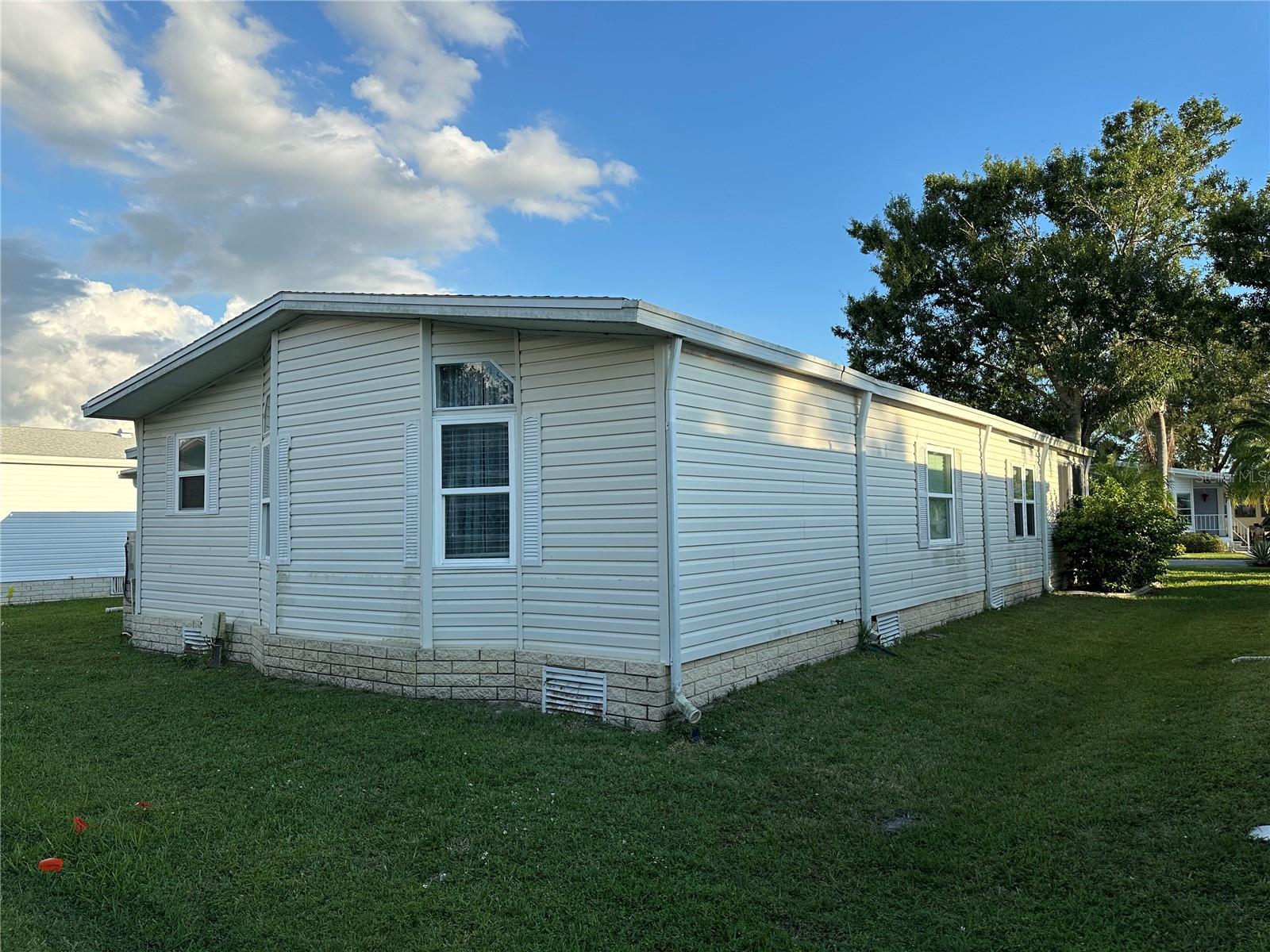 RIVERWALK MHP CO-OP - Residential