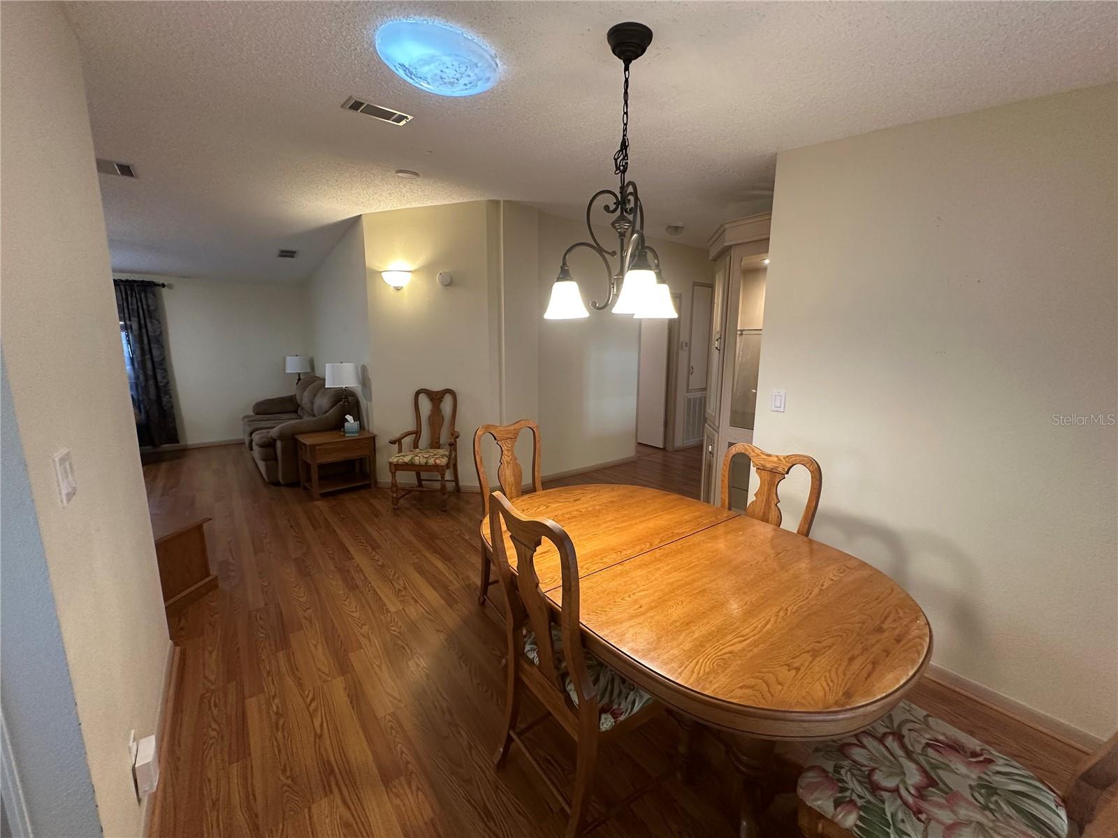 RIVERWALK MHP CO-OP - Residential