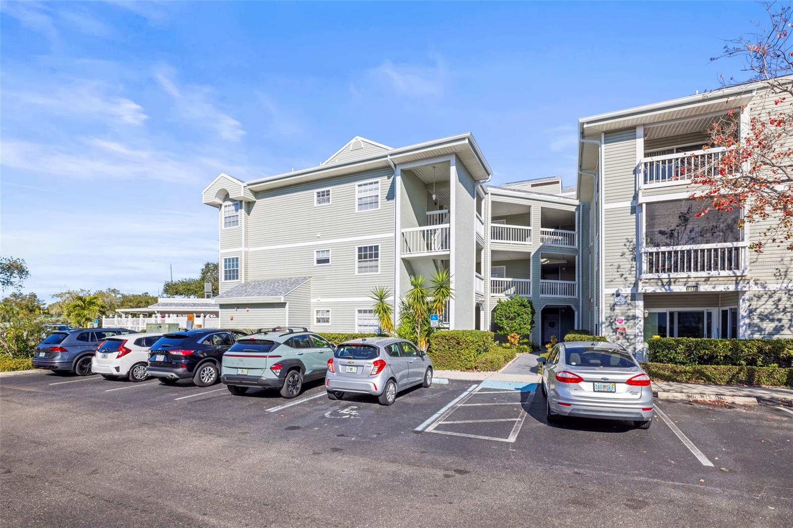 STONES THROW CONDO - Residential Lease