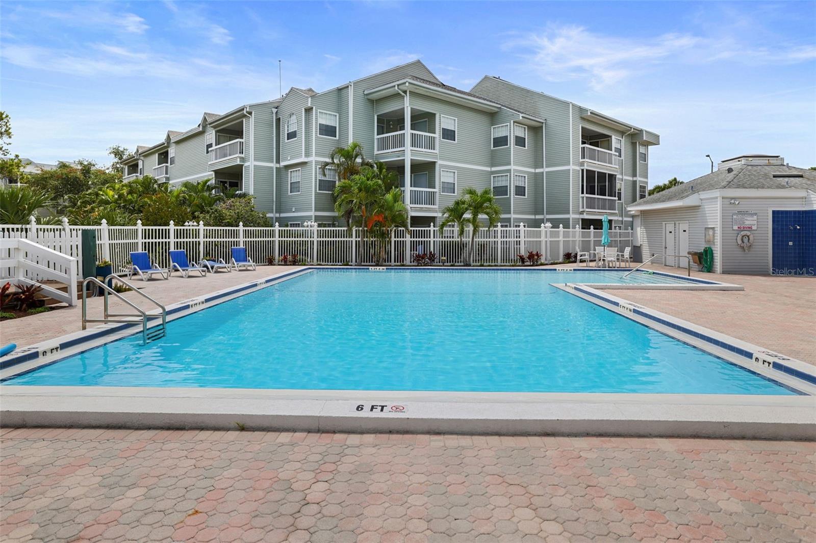 STONES THROW CONDO - Residential Lease