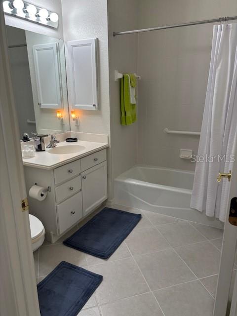 VENETIAN FALLS PH 1 - Residential