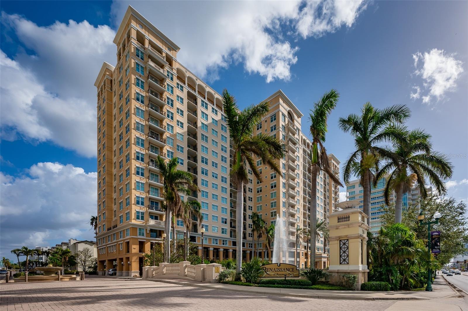 RENAISSANCE 1 - Residential