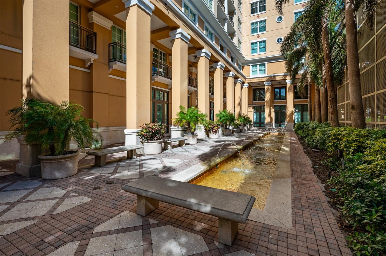 RENAISSANCE 1 - Residential