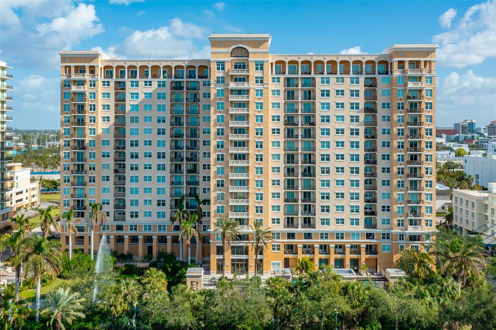 RENAISSANCE 1 - Residential