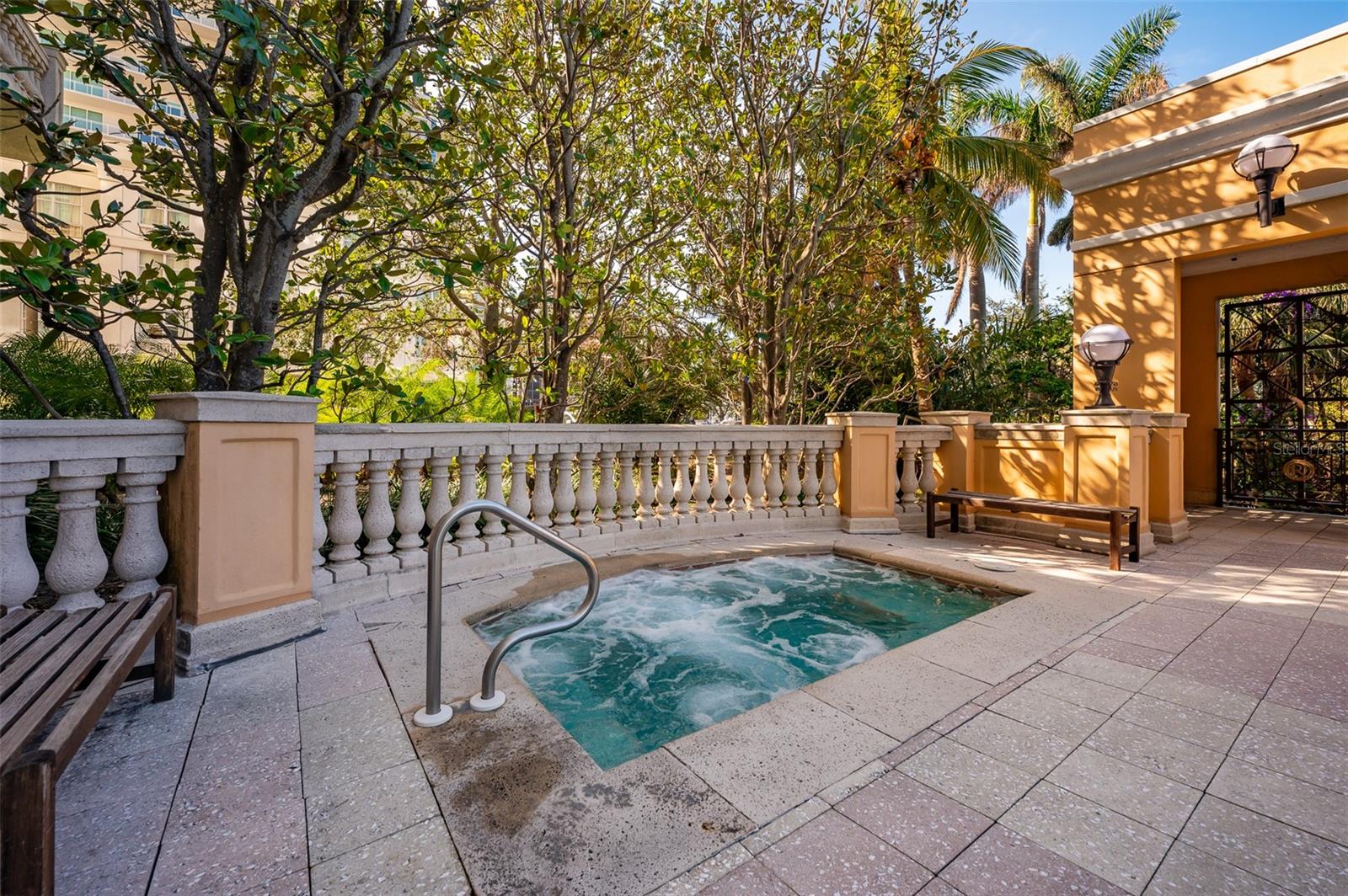 RENAISSANCE 1 - Residential