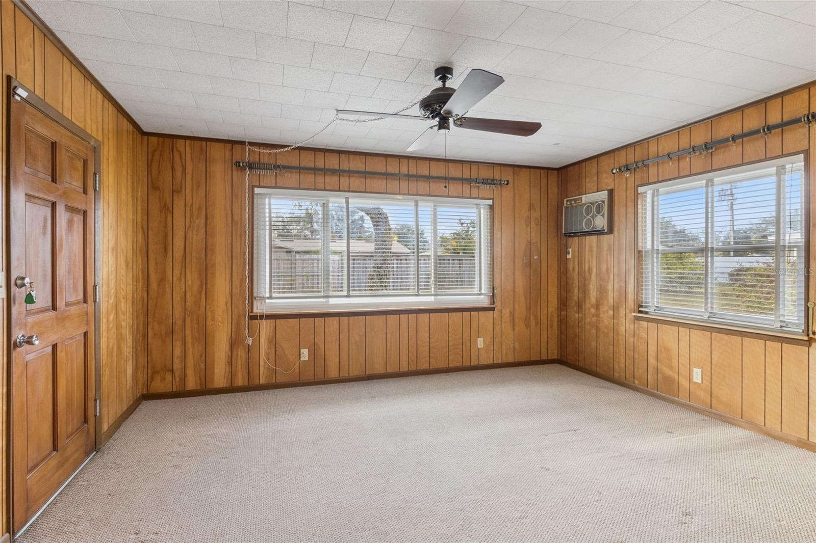 KINGSWOOD MANOR 1ST ADD - Residential