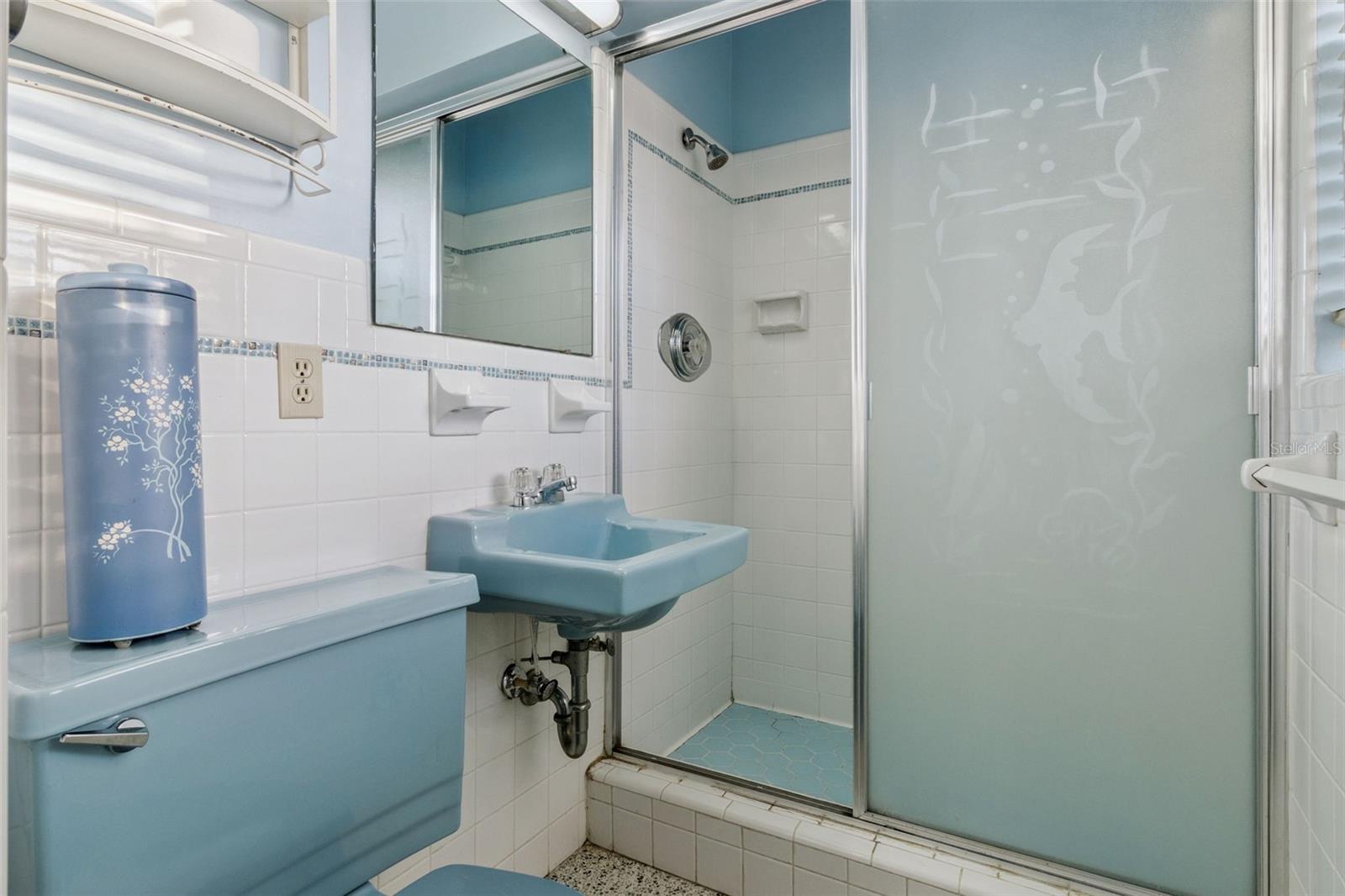 KINGSWOOD MANOR 1ST ADD - Residential