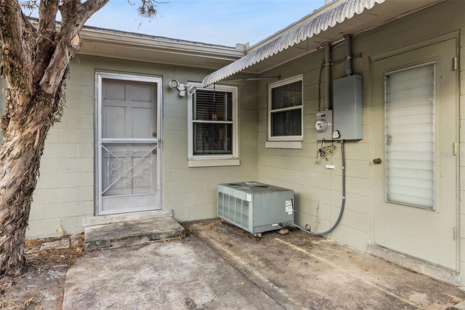 KINGSWOOD MANOR 1ST ADD - Residential