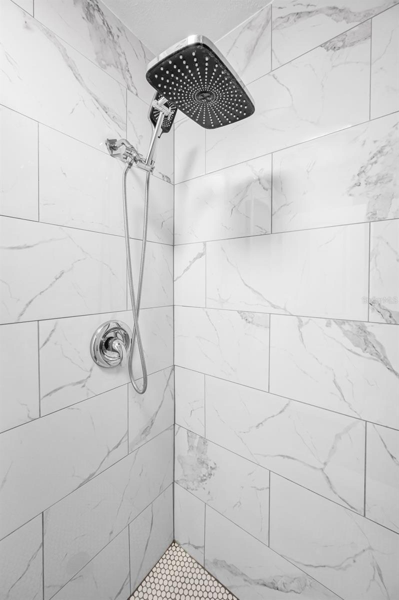 HARBOUR CLUB NO 3 - Residential