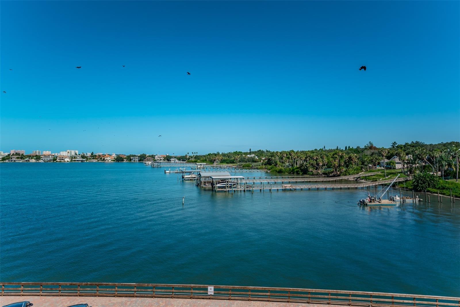 HARBOUR CLUB NO 3 - Residential