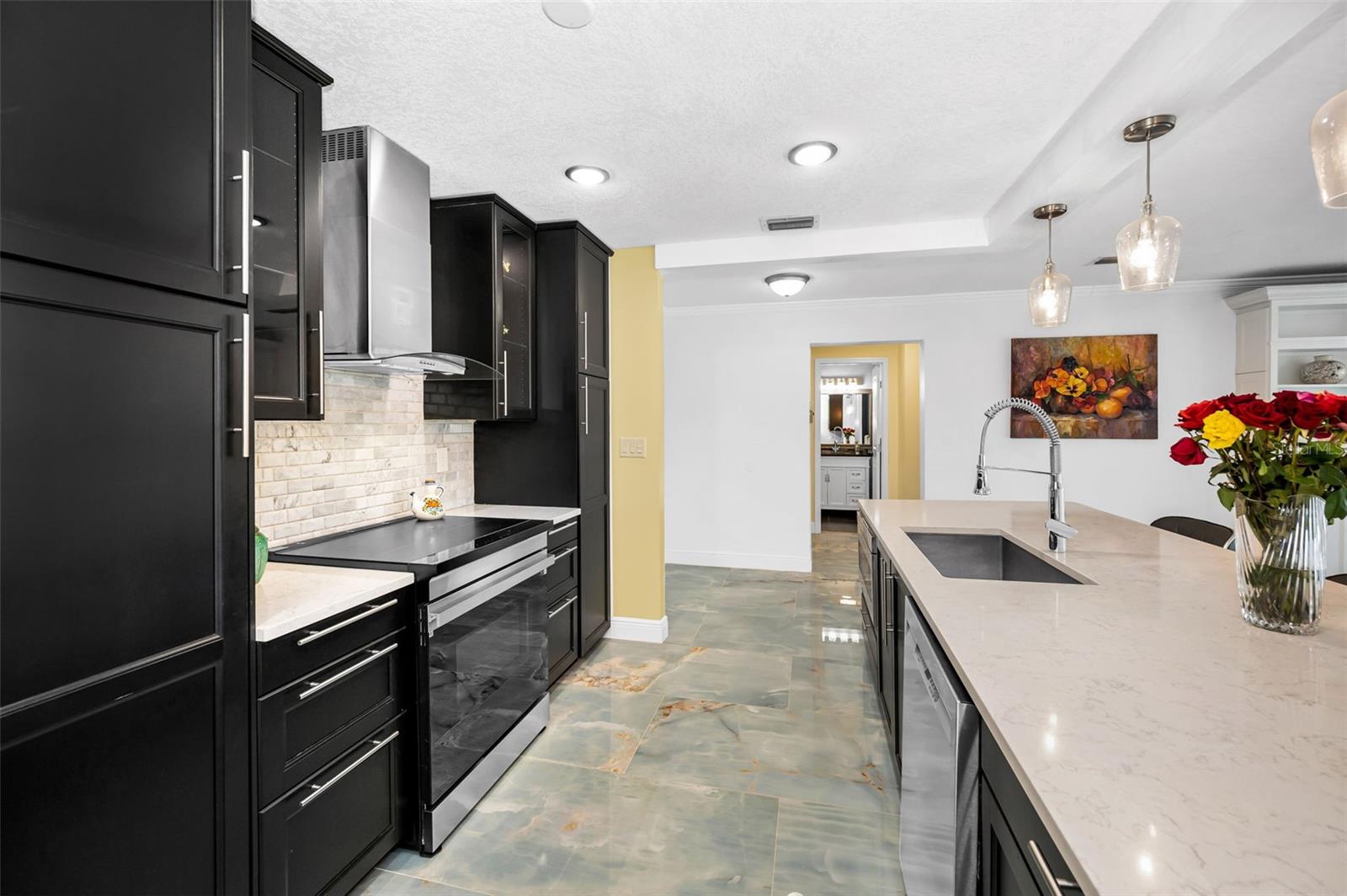 HARBOUR CLUB NO 3 - Residential