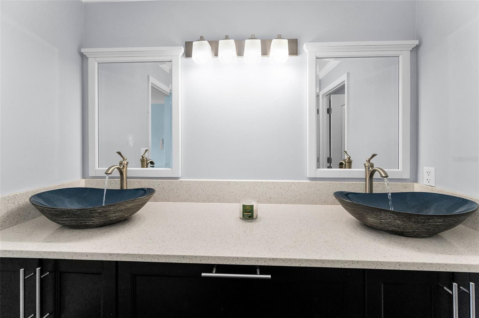 HARBOUR CLUB NO 3 - Residential