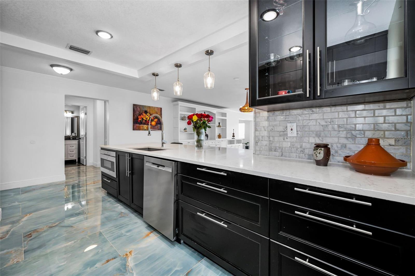 HARBOUR CLUB NO 3 - Residential