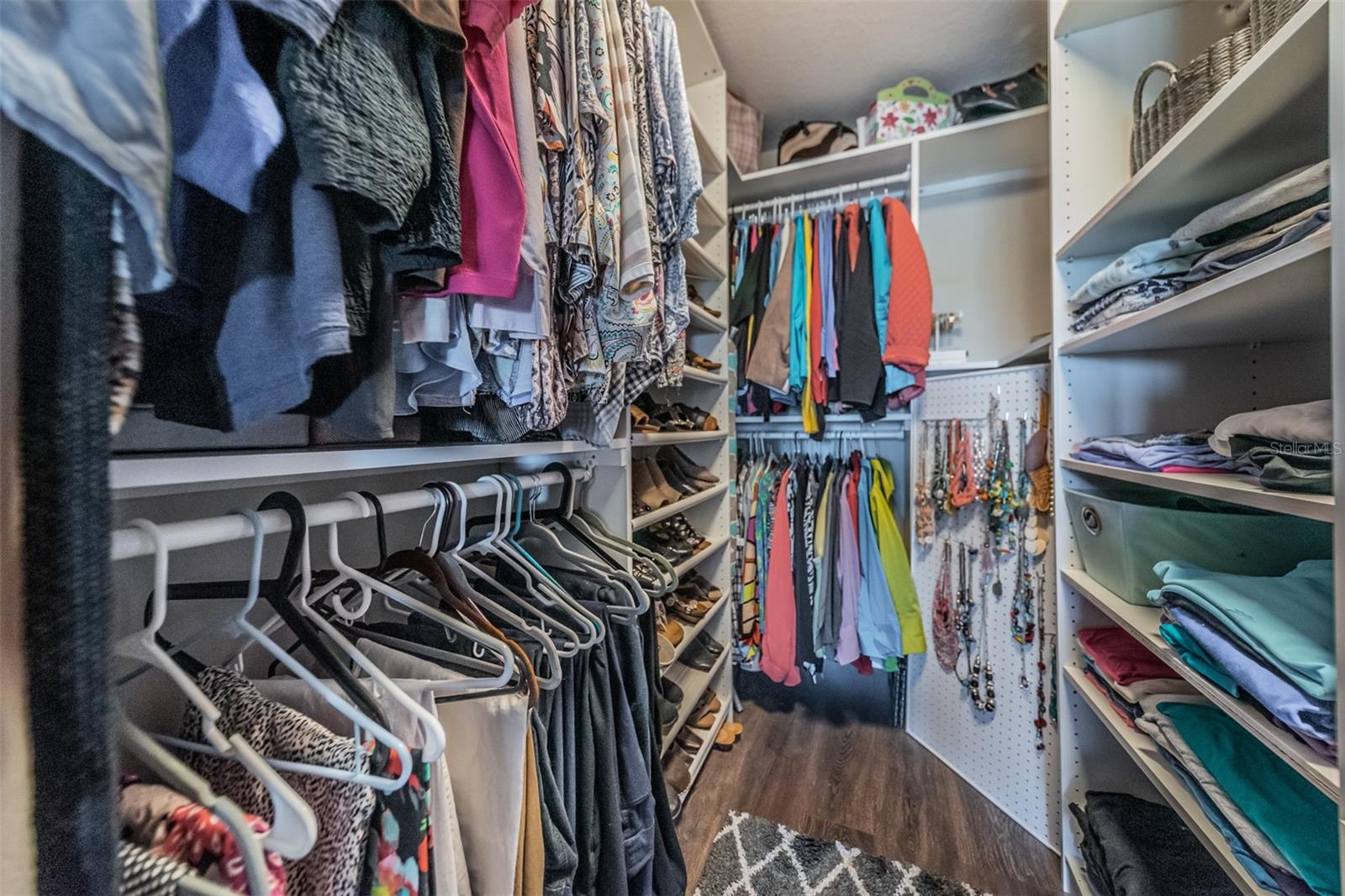 HARBOUR CLUB NO 3 - Residential