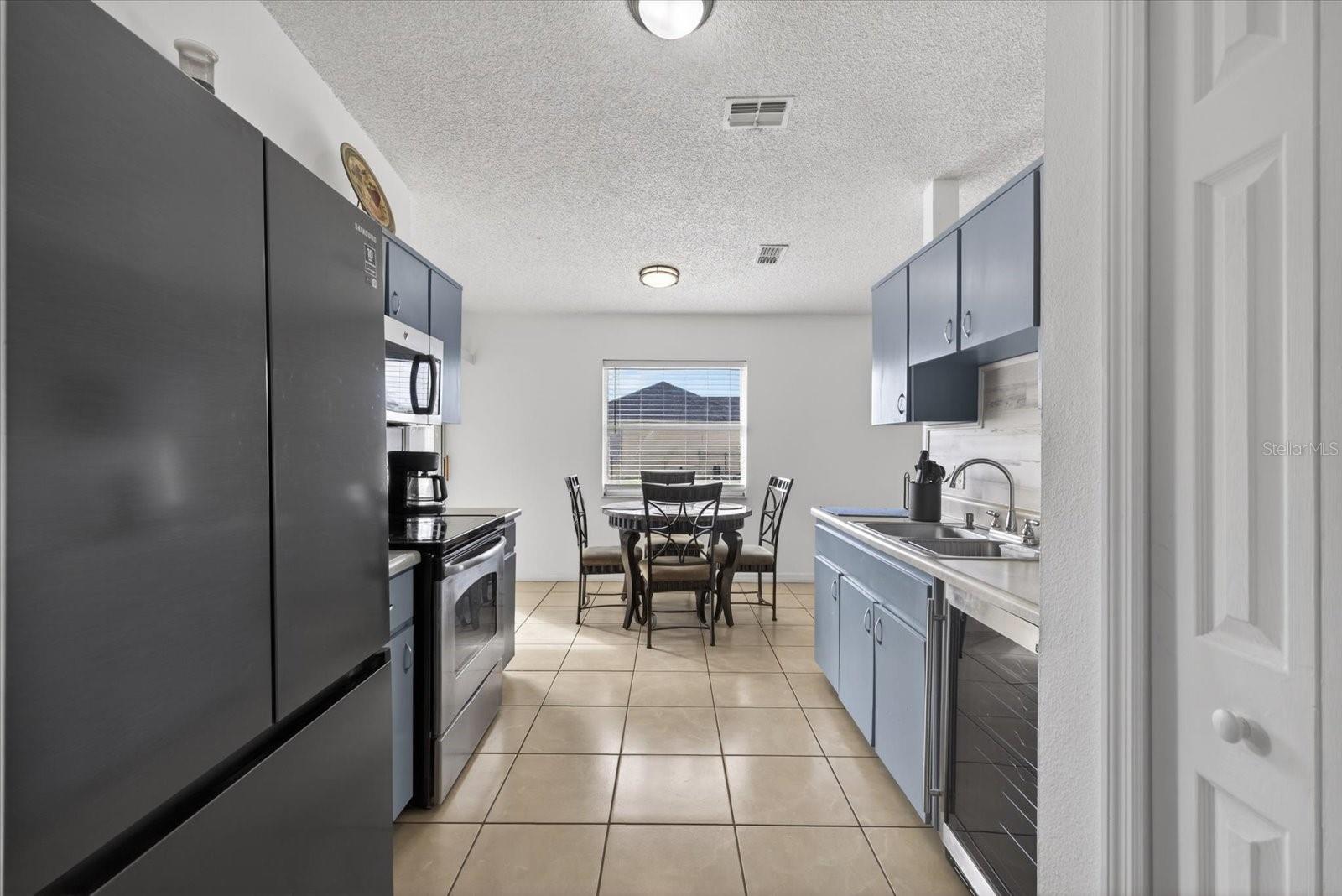 SPRING HILL - Residential