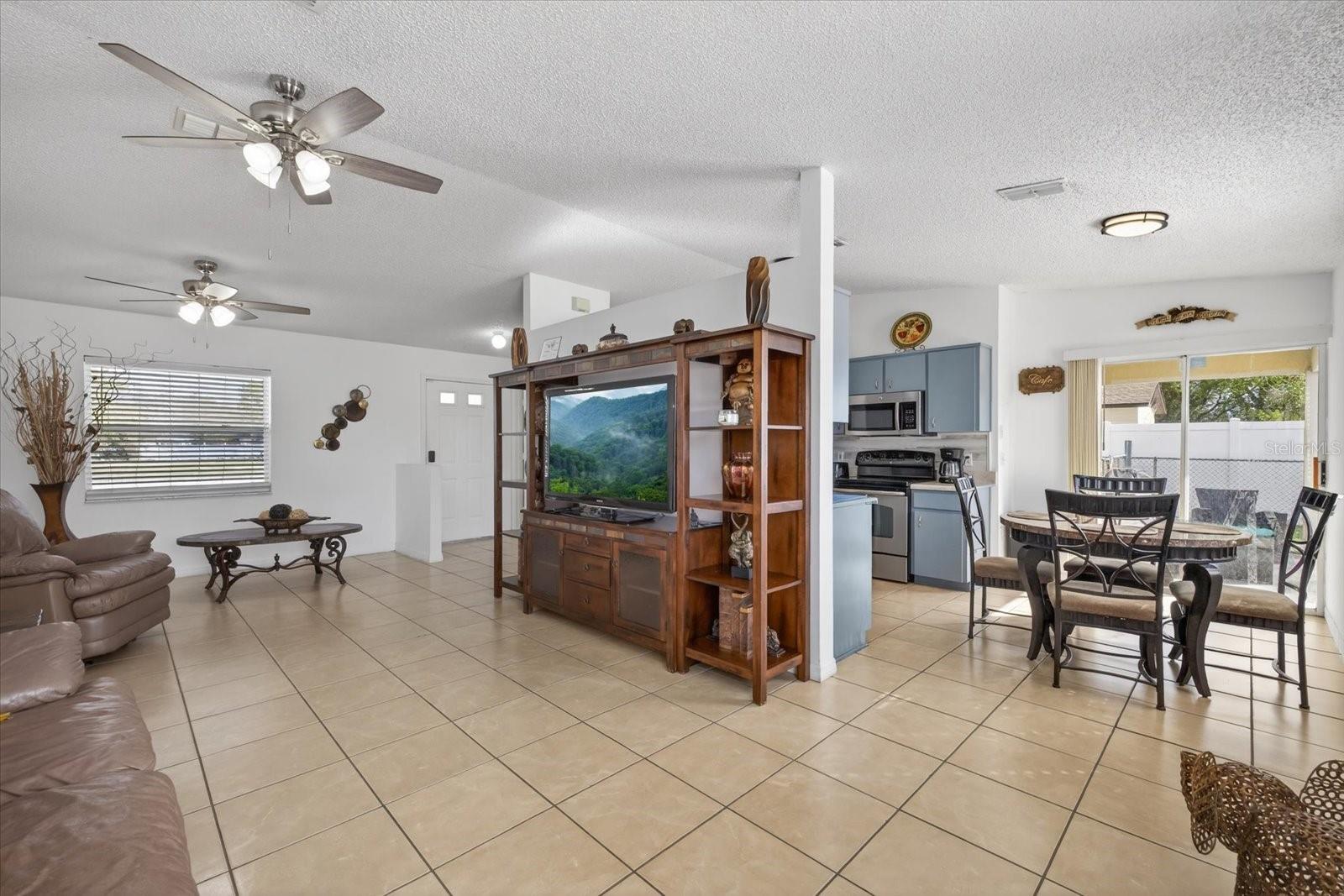 SPRING HILL - Residential