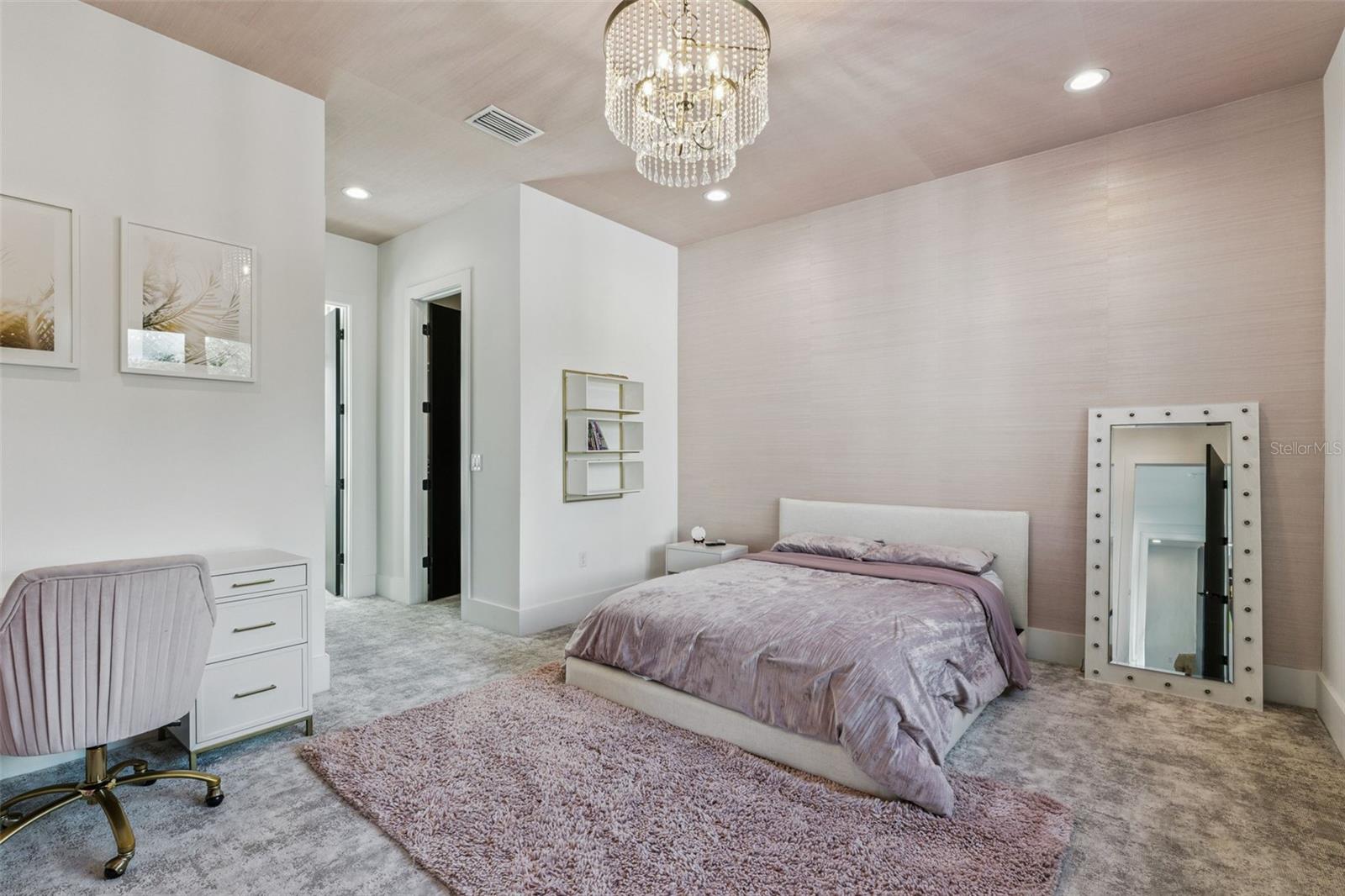 BELLA COLLINA - Residential