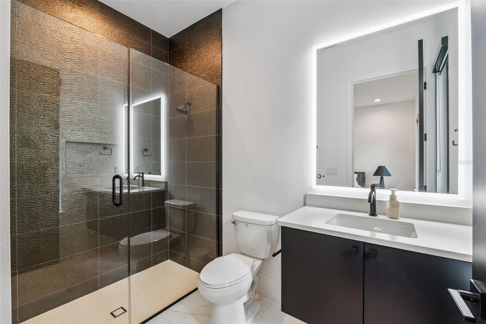 BELLA COLLINA - Residential