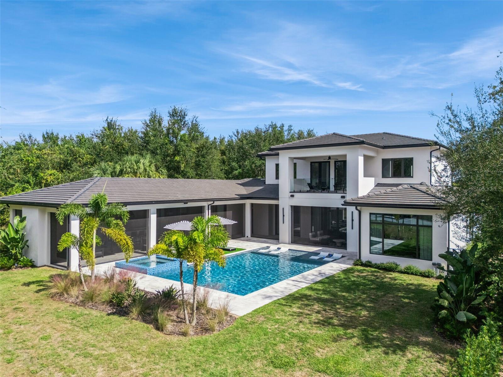 BELLA COLLINA - Residential