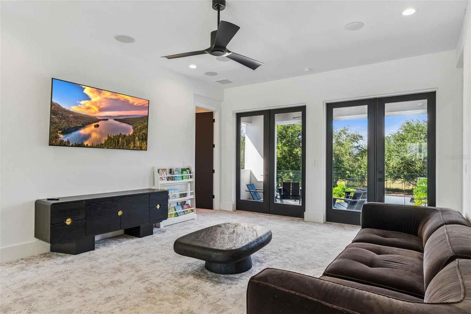 BELLA COLLINA - Residential