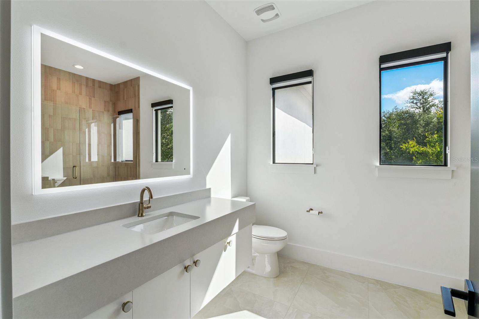 BELLA COLLINA - Residential