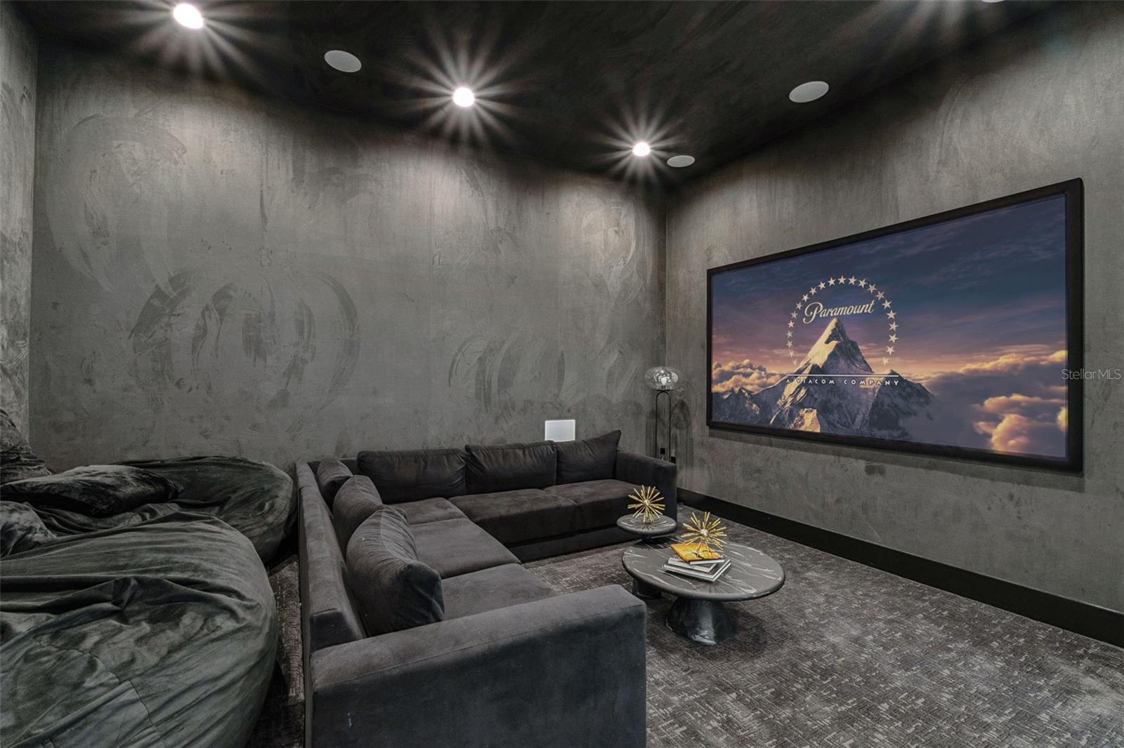 BELLA COLLINA - Residential