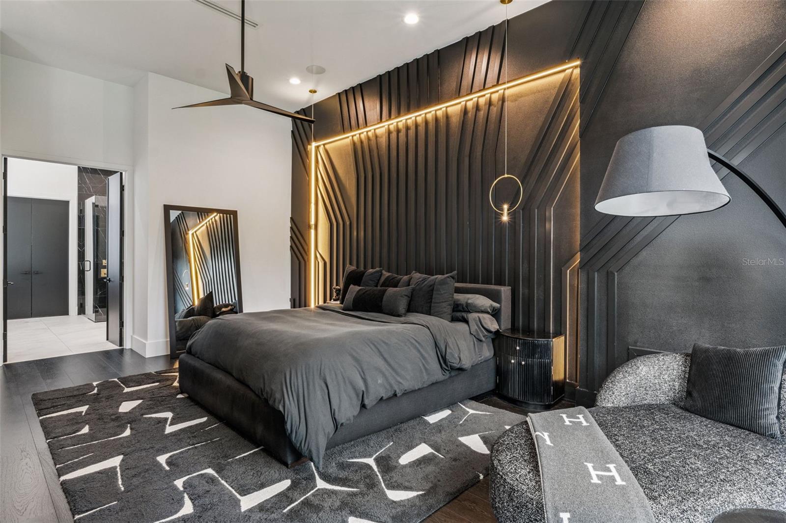 BELLA COLLINA - Residential