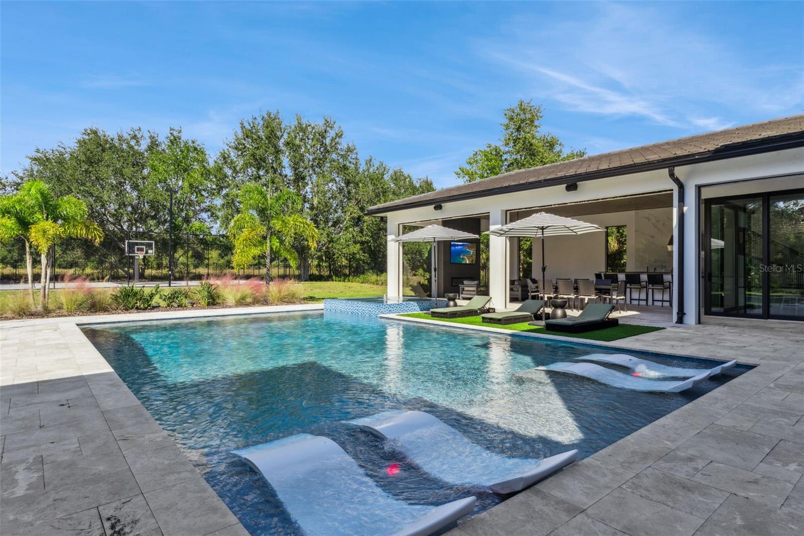 BELLA COLLINA - Residential