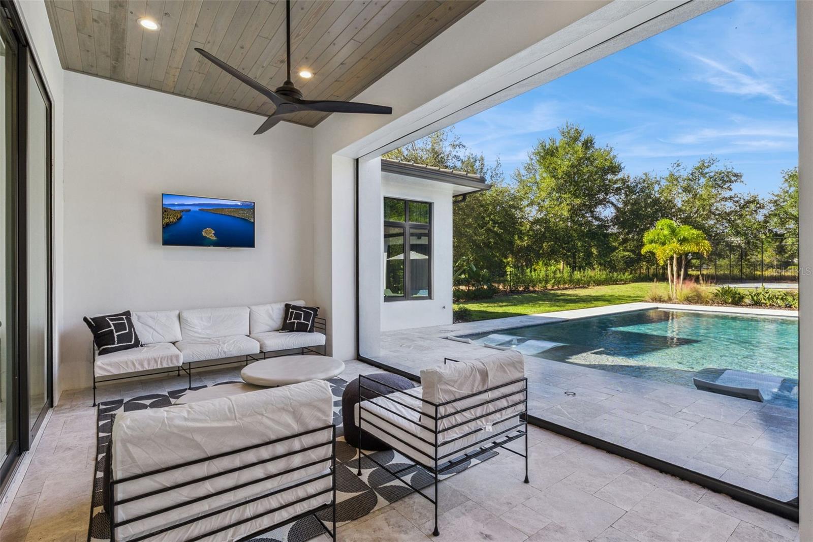 BELLA COLLINA - Residential