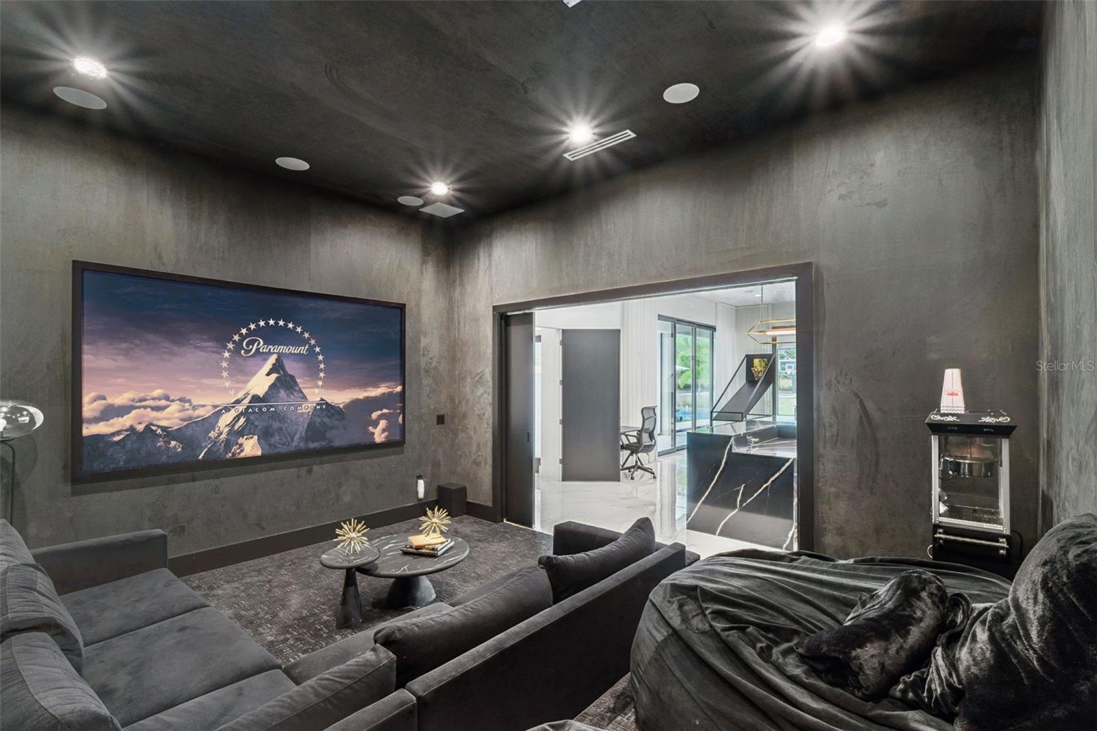 BELLA COLLINA - Residential