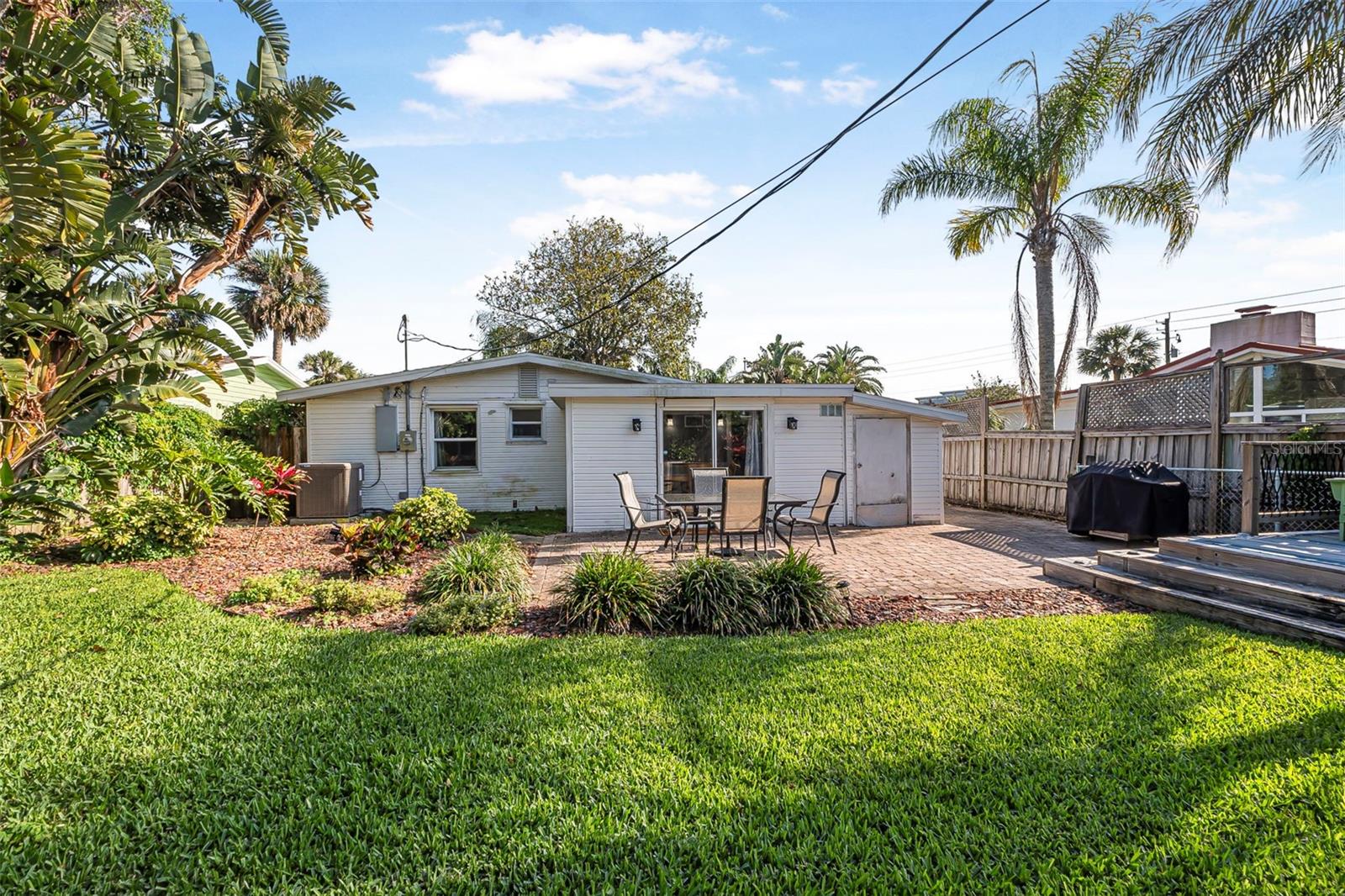 ORMOND OCEAN GARDENS - Residential