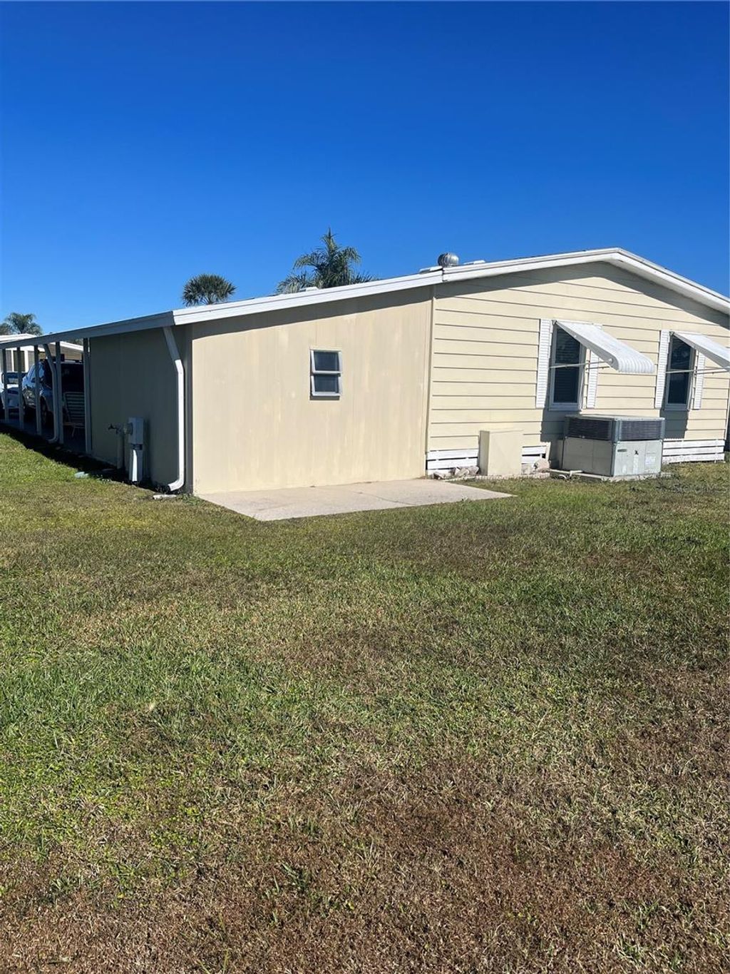 Photo of 96 Parson Drive, Winter Haven, FL 33884 (MLS # L4958714)