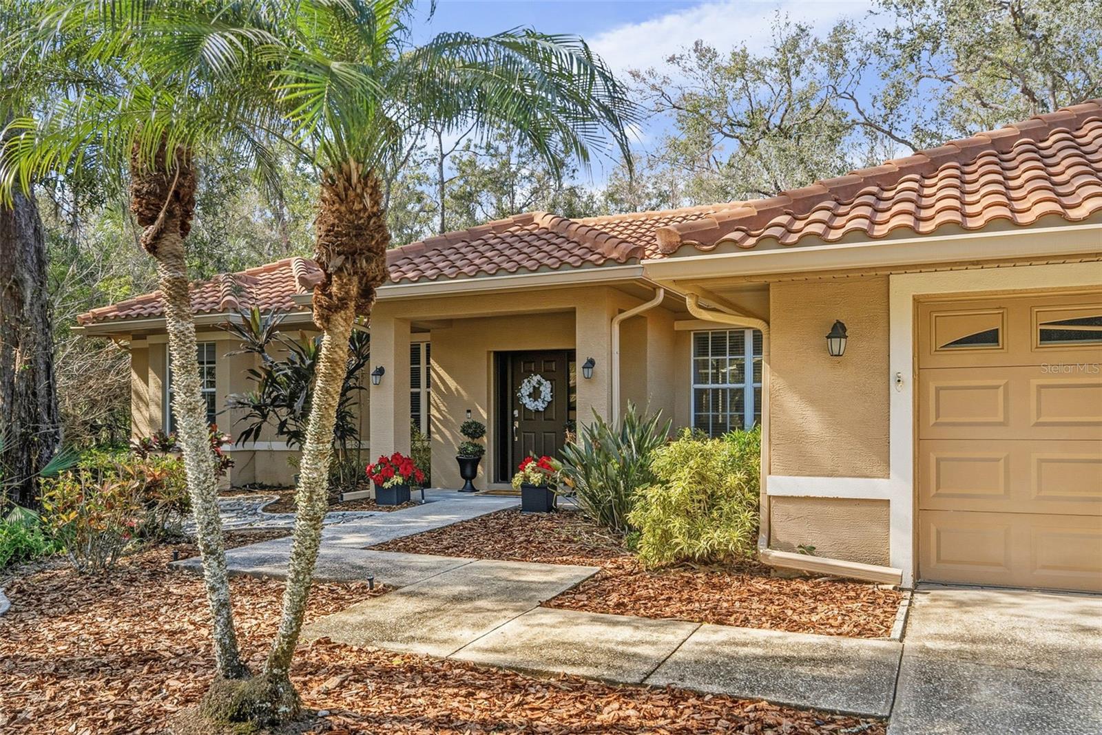 1362 E LAKE WOODLANDS PARKWAY