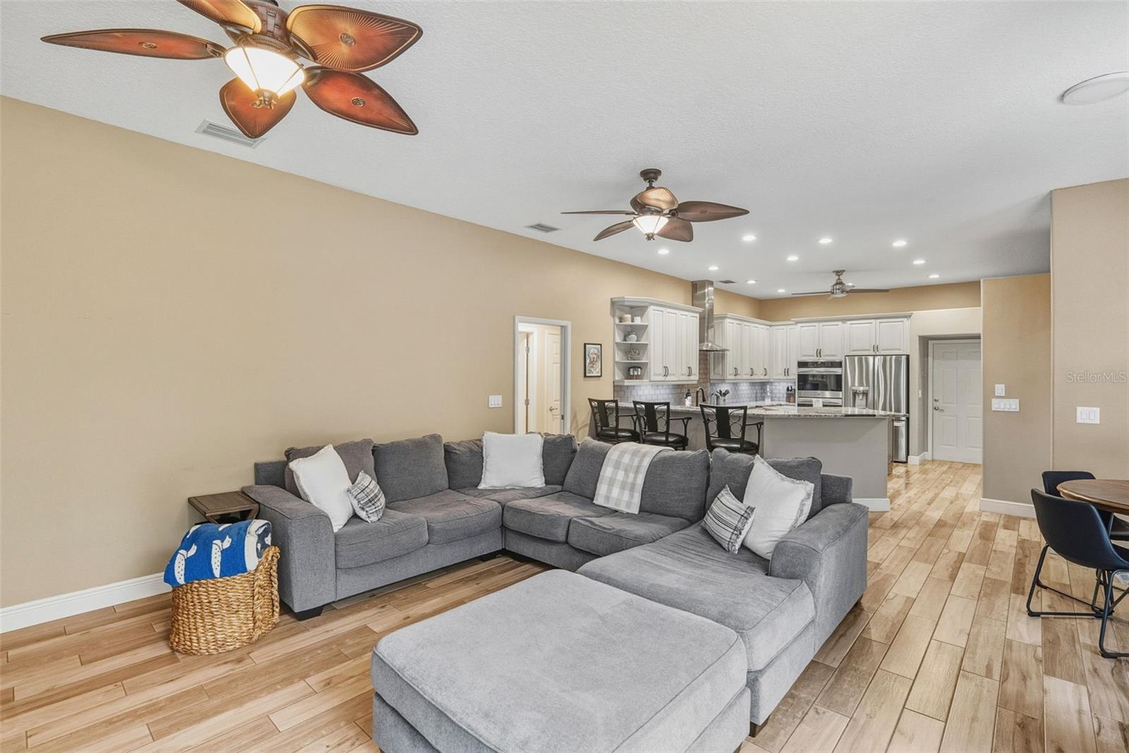 GREENHAVEN UNIT THREE - Residential