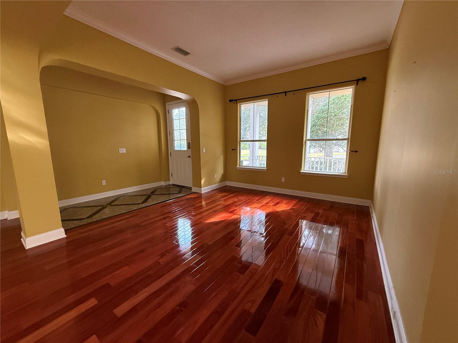 MARSHALL CRK DRI VILLAGE CTR - Residential