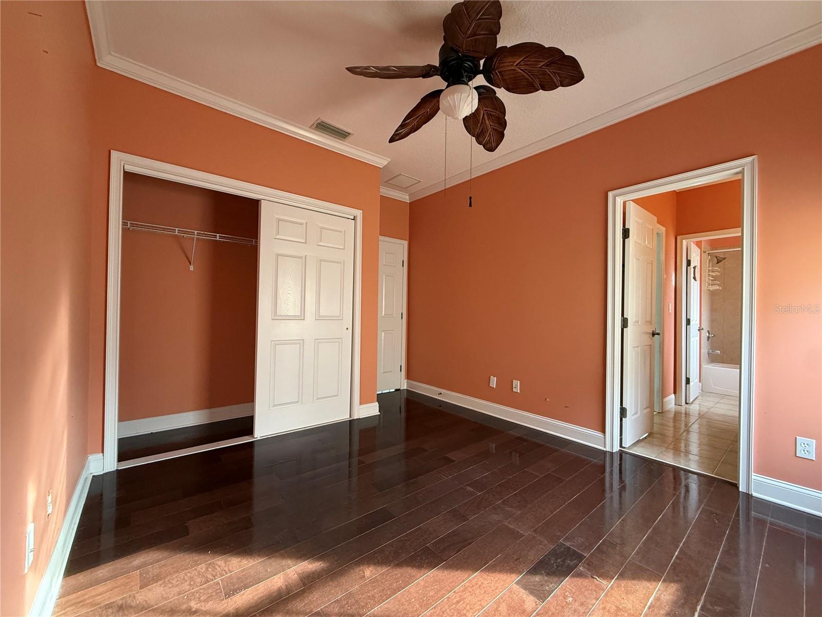 MARSHALL CRK DRI VILLAGE CTR - Residential