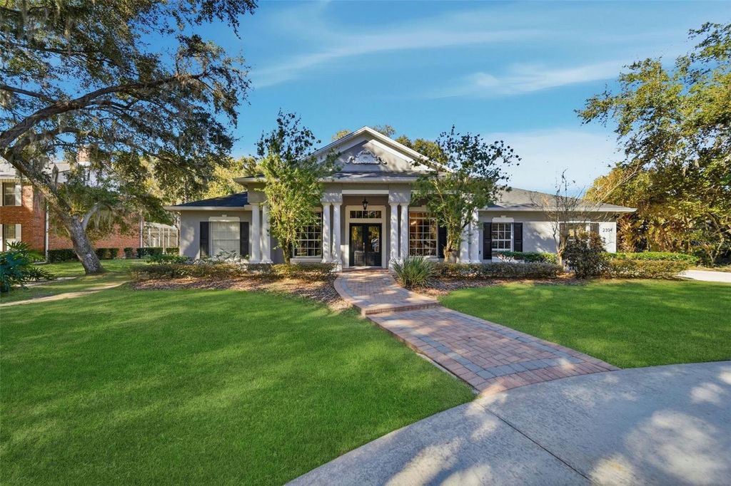 Photo of 2304 Indian Mound Trail, Kissimmee, FL 34746 (MLS # O6373666)