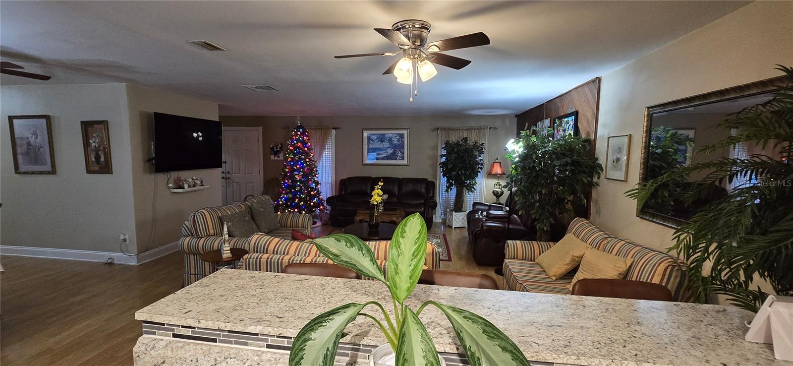 BONNIE BROOK - Residential Lease