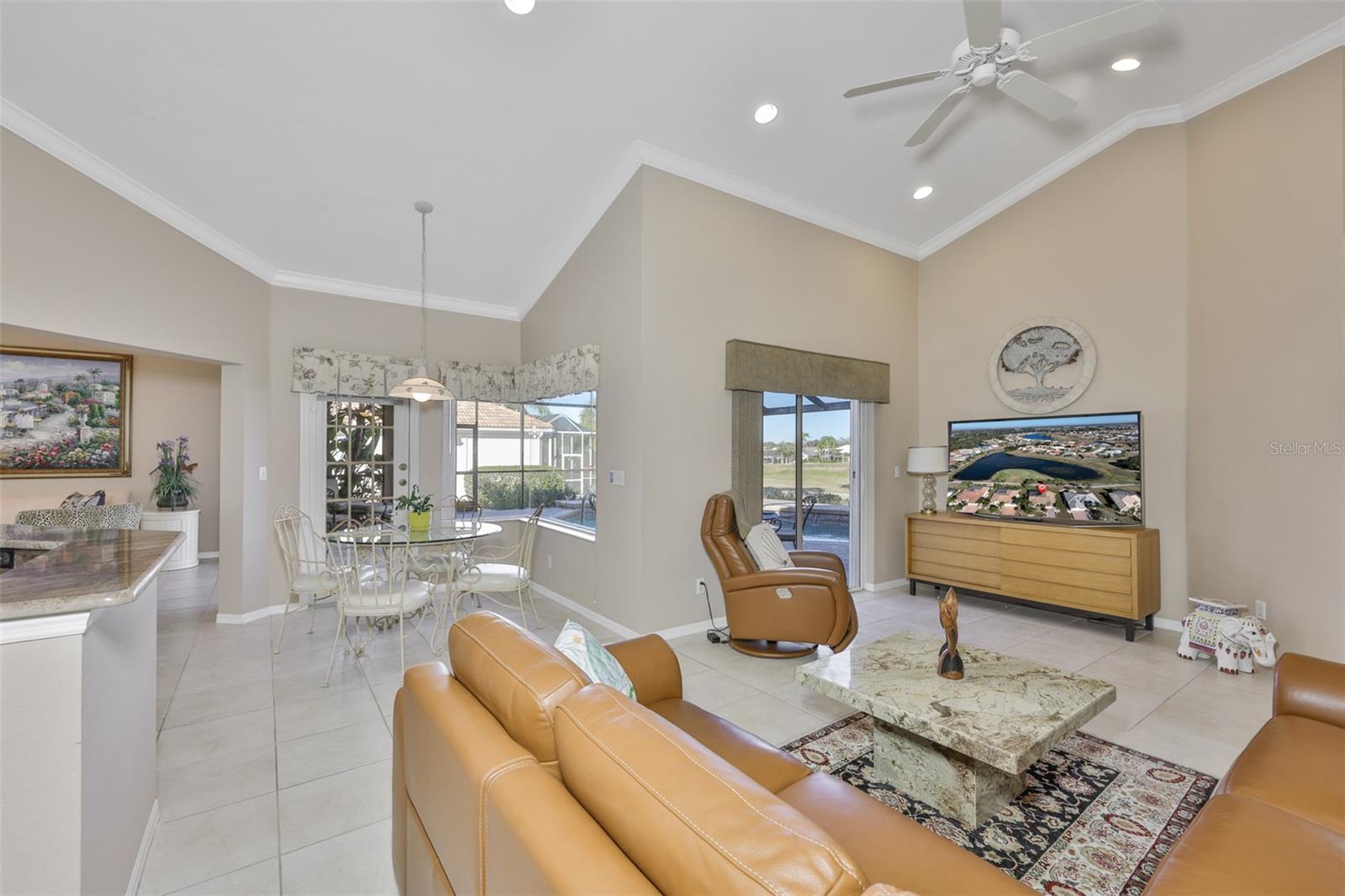 SUN CITY CENTER UNIT 257 PH - Residential