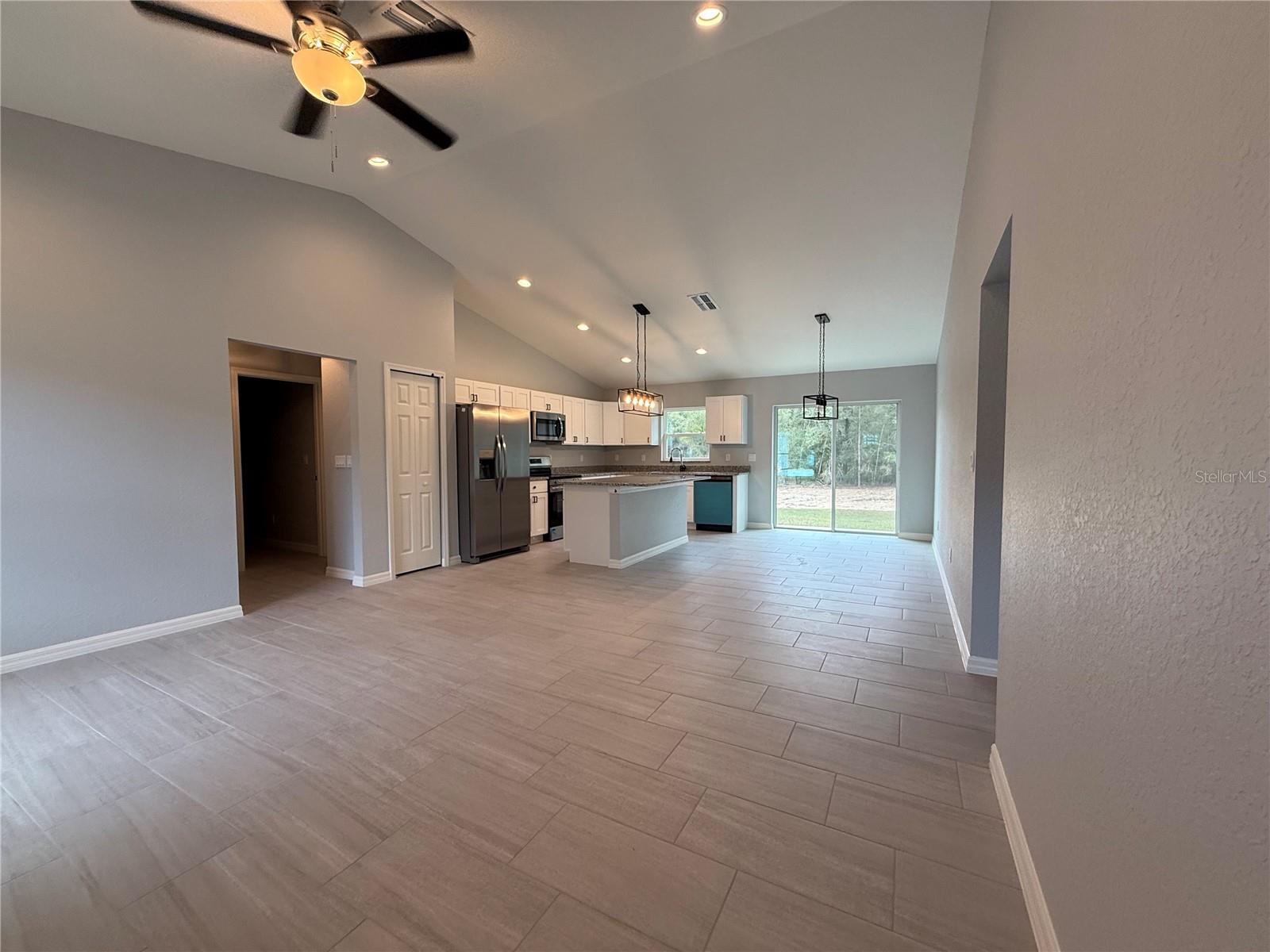 SILVER SPRINGS SHORES UNIT 16 - Residential